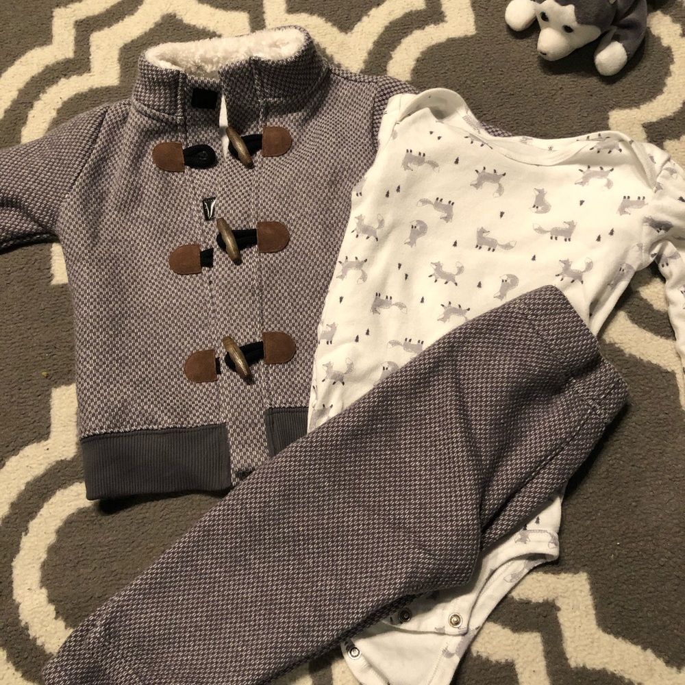 Carter’s 3 piece set, cute foxes